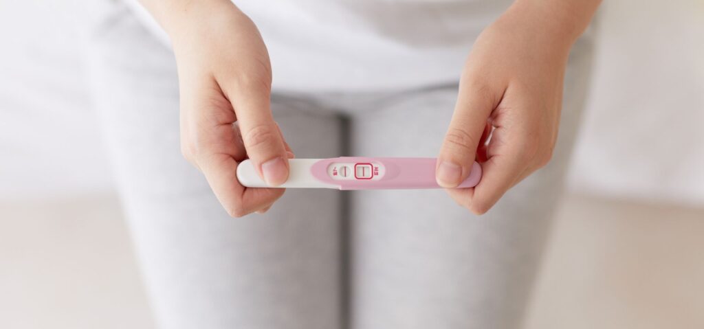 প্রেগন্যান্সি সিম্পটম ইন বাংলা: শুরুর লক্ষণ, টিপস আর দিকনির্দেশনা