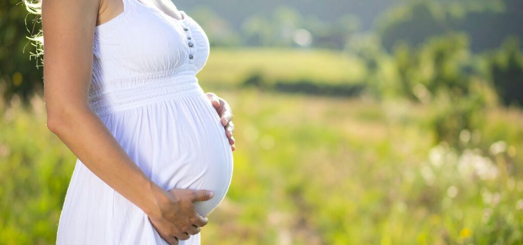 Pregnancy Dress Design: Stay Comfy, Look Amazing